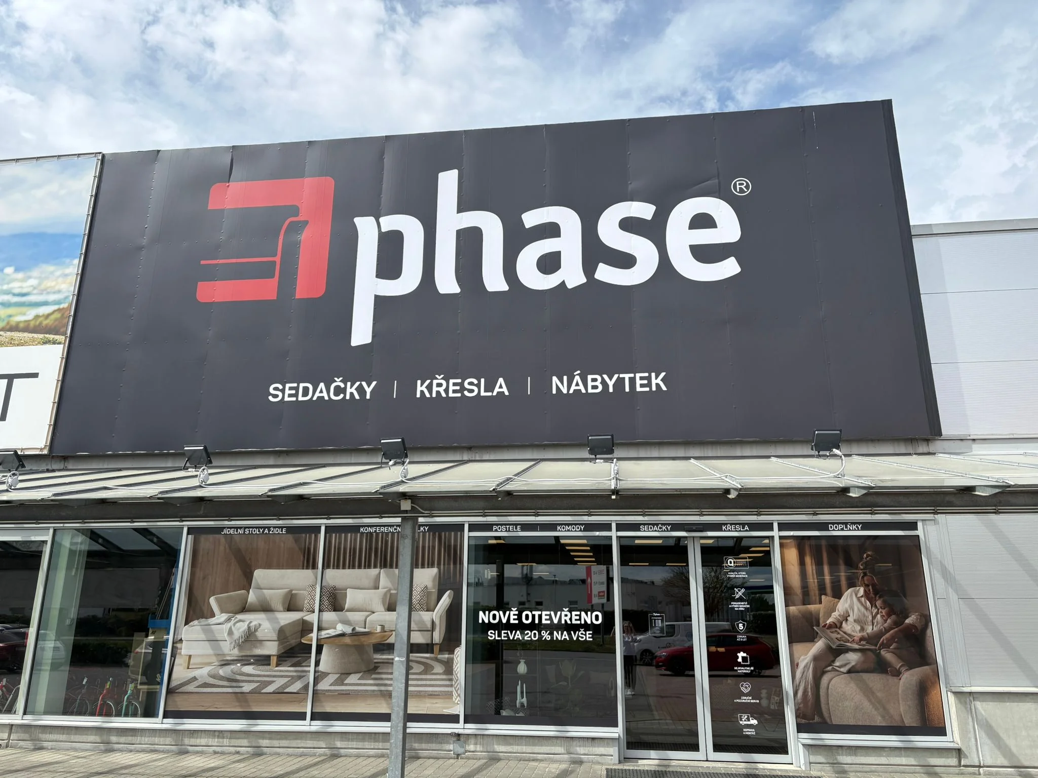 Brno - AVION Shopping park